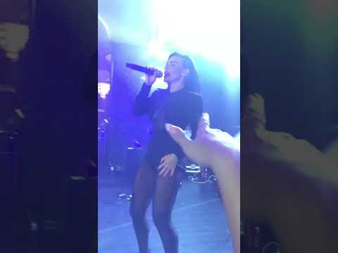 Видео: Julia Volkova (t.A.T.u.) - "Я твоя не первая" #2 | Live in Casino Sochi (2023)