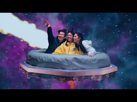 Видео: OLD SWEATERS - Джакузи (Official M/V)