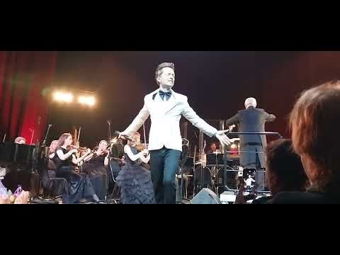 Видео: Антон Сергеев-солист группы "Кватро"