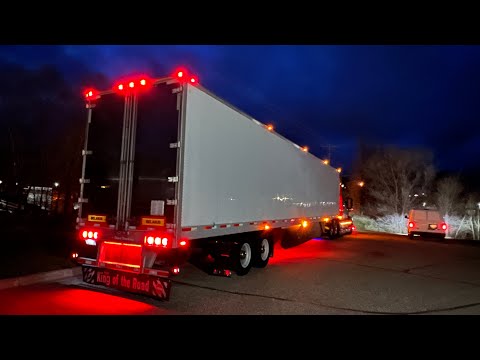 Видео: Дальнобой США.. Установка двустволки.. Подсветка под прицеп..