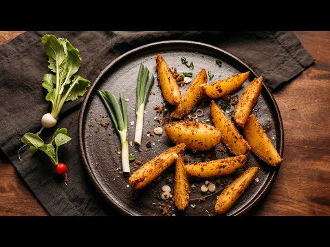 Видео: Маскирания готвач: Картофки уеджис