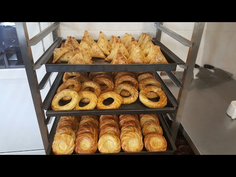 Видео: Лепешки с мясом для себя ))