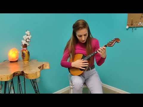 Видео: Постановка левой руки домриста. Цикл "Посадка и постановка исполнительского аппарата домриста".