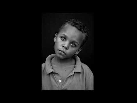 Видео: Мүлдем басқаша Туылу мейрамы (2/2) - 060