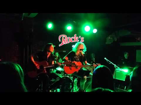 Видео: Год змеи - я плачу