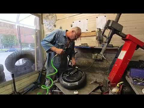 Видео: Сажаем бескамерку на диск Моноколеса Ninebot one Z10, требуется участие грамотного специалиста!