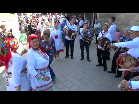 Видео: Марийский танец. Радуют наши тальянисты. Бирску 360. Видео Хайбуллина Василия