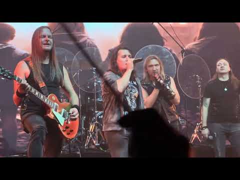 Видео: Гран-КуражЪ feat. М. Житняков, Е. Колчин - Станем вместе (СПб, "Аврора", 13.12.2024)