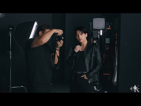 Видео: Сотрудники Calvin Klein в шоке! Закулисные действия Чонгука шокировали всех!