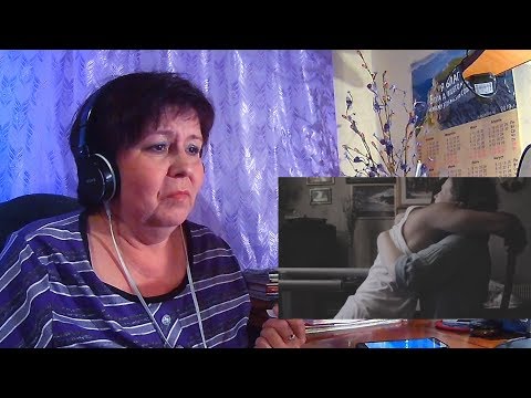 Видео: ЛЮБВИ ДОСТОЙНА ТОЛЬКО МАМА (Bahh tee) // реакция мамы