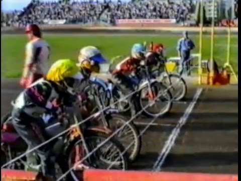 Видео: Город РОВНО 80- е года