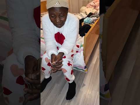 Видео: У моей бабушки и мамы более 30 внуков и более 20 детей.