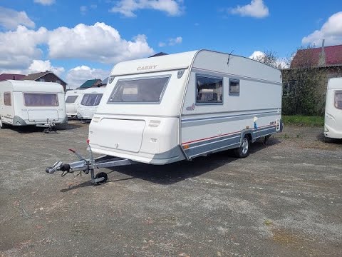 Видео: Обзор зимнего скандинавского каравана CABBY с французской кроватью