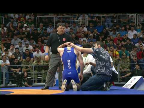 Видео: ЧР-2017. Вольн. 65 кг. Начын Куулар - Рустам Гаймасов. За бронзу.
