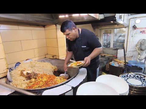 Видео: Тожикистонда туй 40кг ош. Душанбе Obuna bulib quyinglar. туй ош.  #shorts #рецепт #ресторан #плов