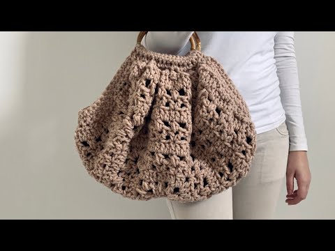 Видео: Сумка «бабушкин квадрат» — бесплатный узор для вязания крючком