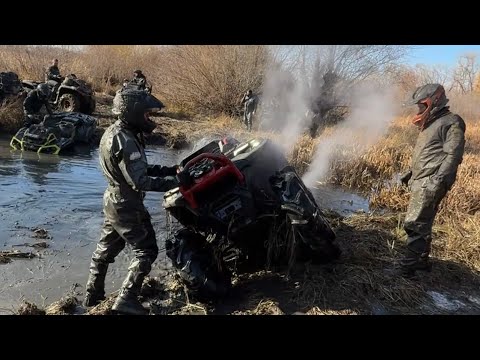 Видео: Грязевой маршрут за Волгой. Грязь, броды, «умный газ». Первый выезд на квадроцикле после падения.