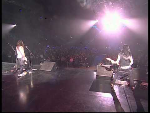 Видео: Ранетки - Нас не изменят (видео с концерта)