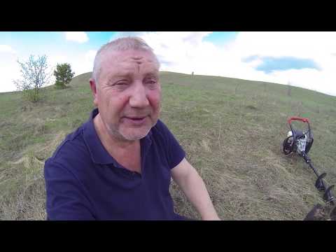 Видео: Посадка дубов по технологии воздушно-корневой обрезки (май 2019)