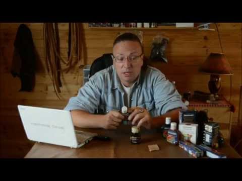 Видео: Топ- 5 Лучшая краска для обуви. Saphir Juvacuir.