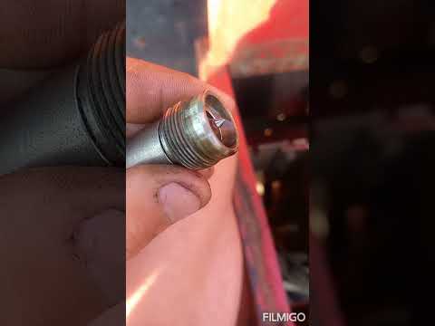 Видео: Кейс 1666,падає жатка,як відремонтувати