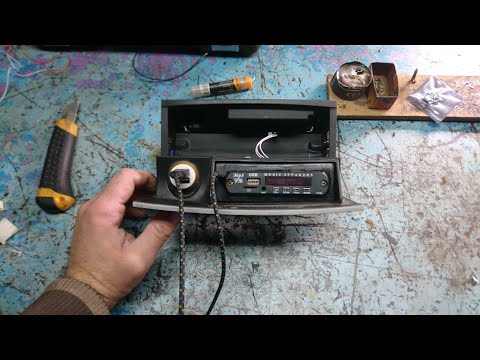 Видео: AUX и USB в Пежо 407.