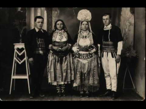 Видео: "More sokol pie" Macedonian Folk Song - "Море сокол пие"  Македонскa народнa