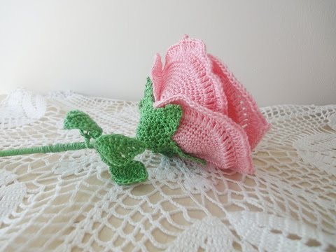 Видео: Большая роза Часть 4 Rose Crochet Part 4