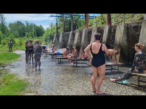 Видео: Любимая процедура массаж термальной горячей водой