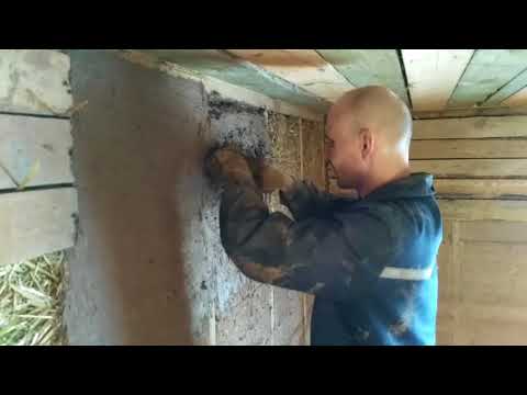 Видео: штукатурка по соломе, rammed straw, Stampfstroh