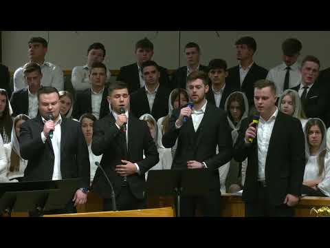 Видео: “В саду склонился Божий Сын” - Групповое Пение