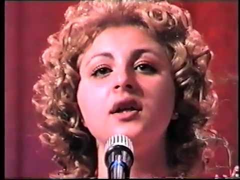 Видео: Драбів. Школа. Випуск 2001року 2частина