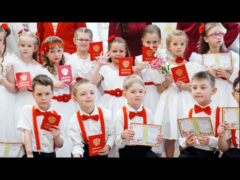 Видео: Выпускной в детском саду №18 г. Санкт-Петербурге, Видеосъемка выпускного в детском саду