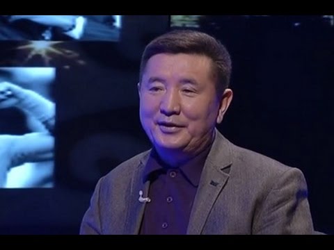 Видео: Кешкі қонақ: Бекжан Тұрыс - актер, әнші (18.12.15)