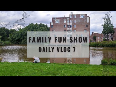 Видео: Daily VLOG 7 Family Fun Show Влог День 7 Поход по магазинах Купили пельмені Shopping #familyfunshow