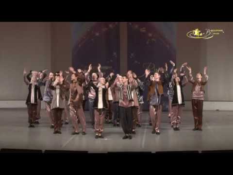 Видео: Юный Ленинградец  Тум балалайка