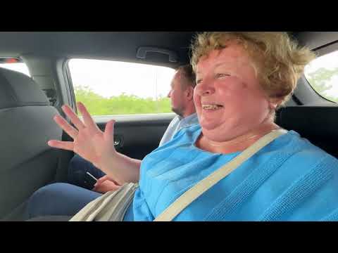Видео: 17 этаж и вид на море! Из Нью-Йорка в Майами. Обзор номера отеля