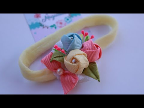 Видео: Flor de gorgurão -  flor fácil - faixa com flor - корсажная лента - handmade ribbon flower sash