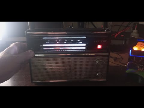 Видео: Ремонт ВЭФ202: подсветка и прочее...