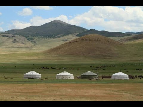 Видео: Чингиз Айтматов - Когда падают горы