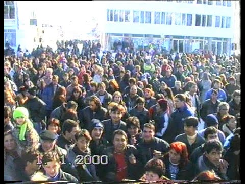 Видео: Сурва 2000 г. в град Симитли на площада