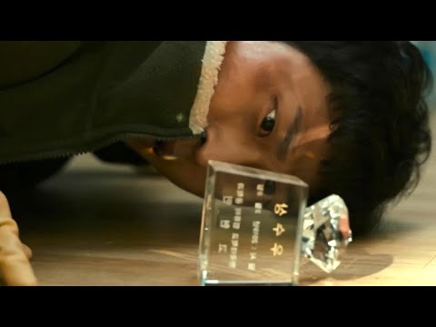 Видео: ФИЛЬМ 2025 ДО МУРАШЕК! ПОЛИЦЕЙСКОМУ ПОДБРОСИЛИ МЕРТВОЕ ТЕЛО! Квартира 404! Русский фильм