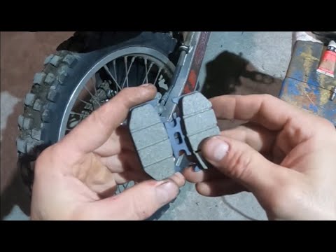 Видео: Kawasaki kmx 125 тормозные колодки за 4 доллара с АлиЭкспресс.  