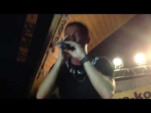 Видео: Oxxxymiron -  Признаки жизни (Казань, Жёлтая Кофта, 15.10.2014)