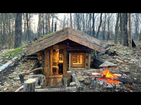 Видео: ЗЕМЛЯНКА у ручья - её ЗАТОПИЛО? | Сезон ШАШЛЫКОВ открыт под ПЕНИЕ ПТИЦ