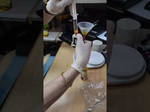 Видео: Прокачка ПГ HP №11 Плоттер HP DesignJet 500