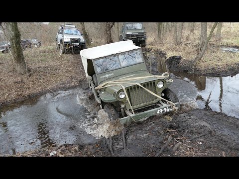 Видео: Весенний OFF ROAD радует джиперов, УАЗ на БТРовских ЛУЧШИЙ, Willys по следам УНИМОГА (часть-1)