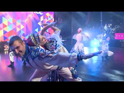 Видео: Народный танец Белый Лебедь. Ансамбль танца Сибирский Сувенир, Калинка Новокузнецк.