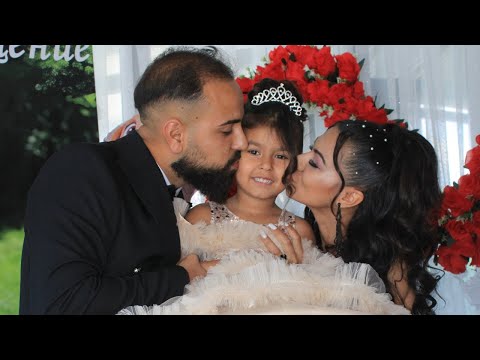 Видео: Свето Кръщене на принцеса Беатрис - Цялото Видео