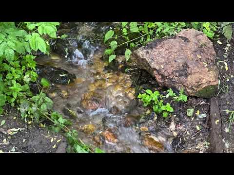 Видео: Водопад радужный